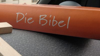 Die Bibel - Copyright: NDR/Markendesign
